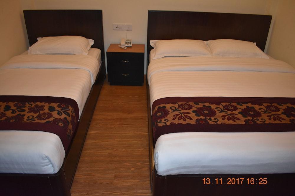 Hotel Hema Kathmandu Exterior photo